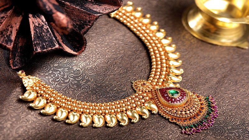 kalyan jewellers diamond tops