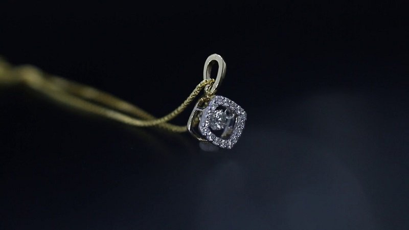 10kt diamond earrings